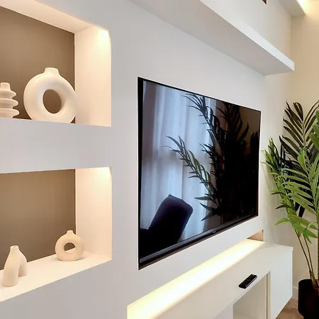 Apartment Sky View Design And Relax View With Free Parking