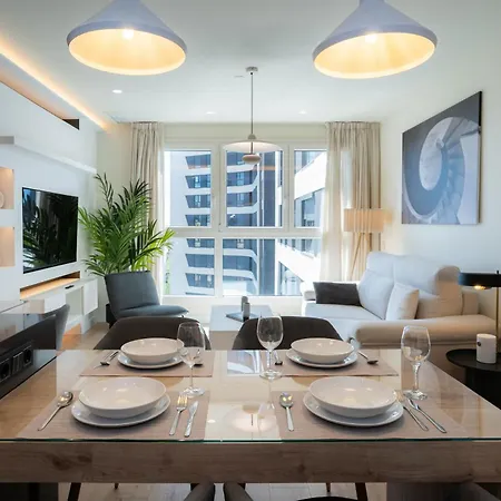 Apartment Sky View Design And Relax View With Free Parking